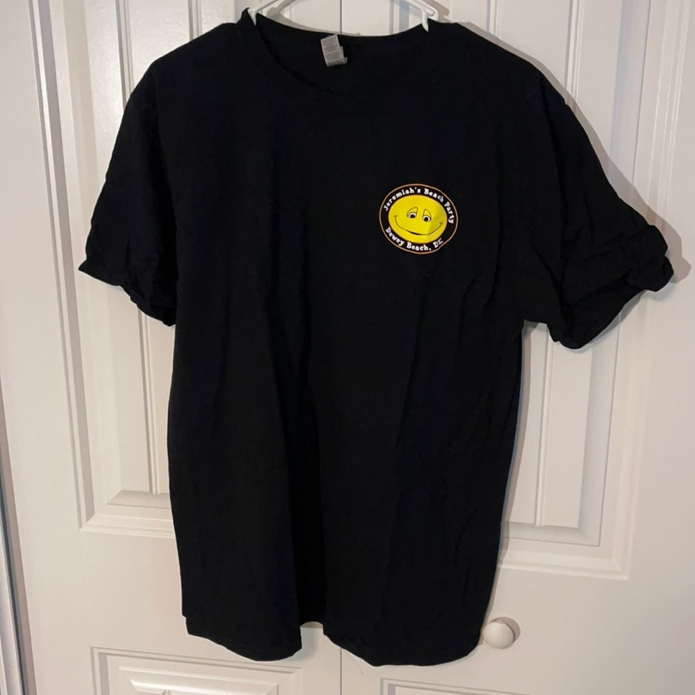 Jeremiahs beach party shirt Large